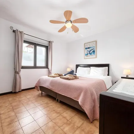 Casa San Valentin Con Piscina Privada 别墅 *